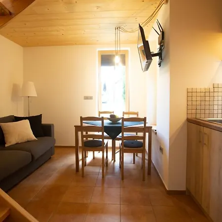 Guta Apartment *